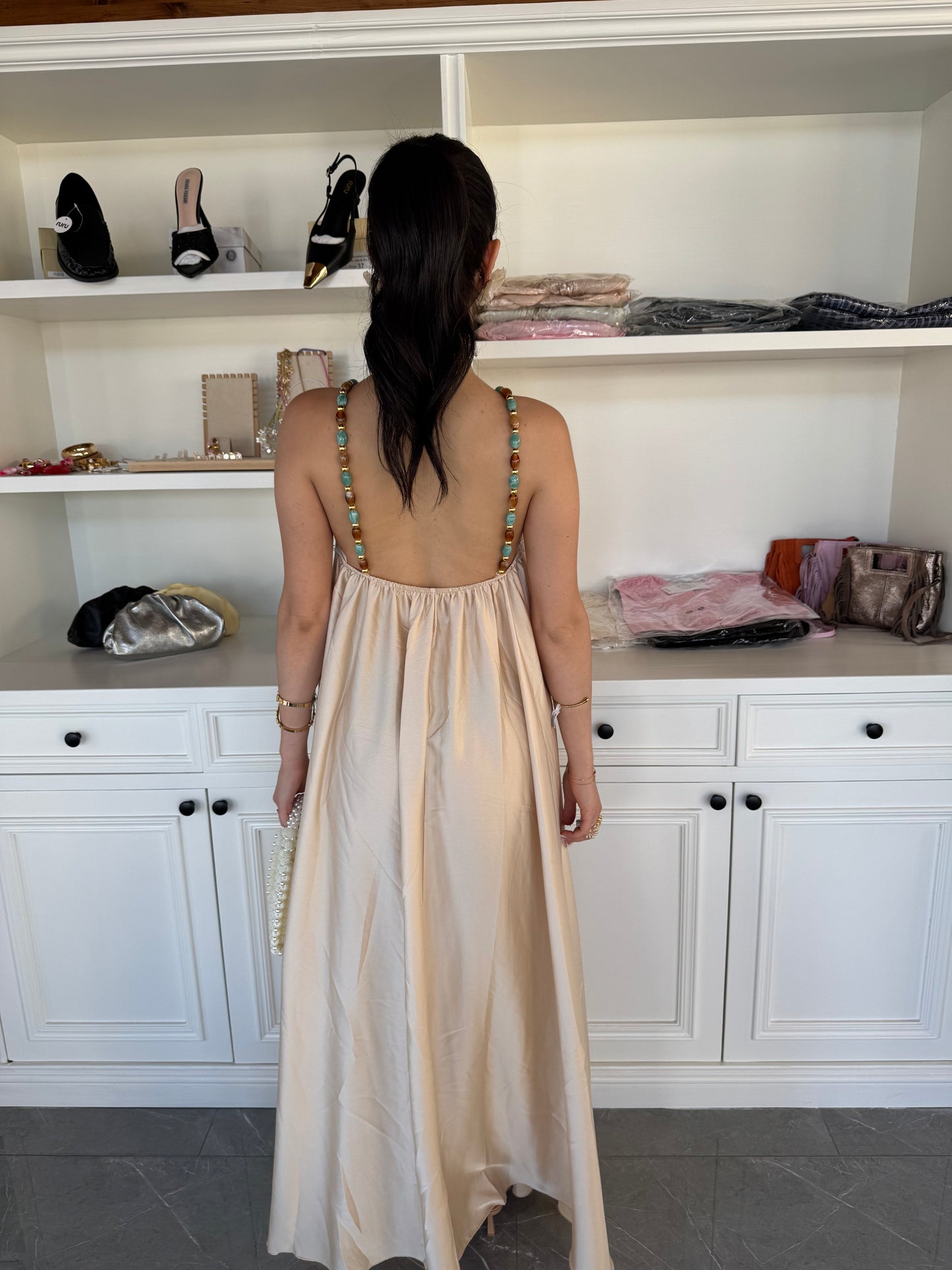 DRESS